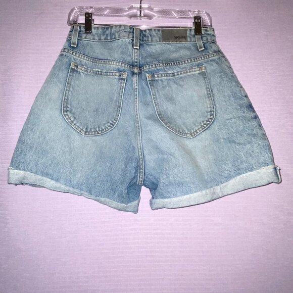 NEW WITHOUT TAGS CARMAR LOS ANGELES SHORTS SIZE 25" - Picture 13 of 14